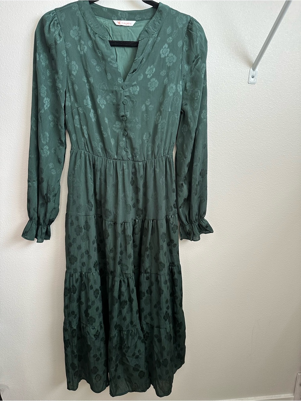 Long Sleeve Tiered Floral Maxi Dress - Dark Green